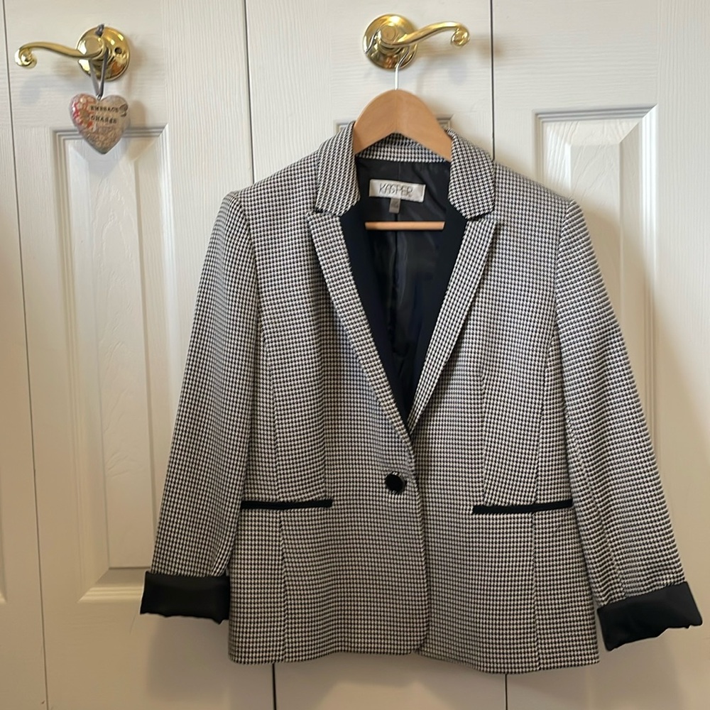 KASPER BLACK/WHITE BLAZER